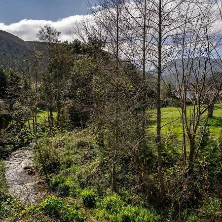 Vv Casa Emilia En Chalet Nueva De Llanes