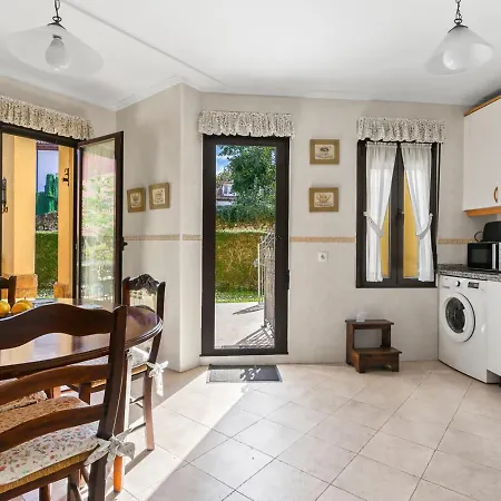 Chalet Vv Casa Emilia En *