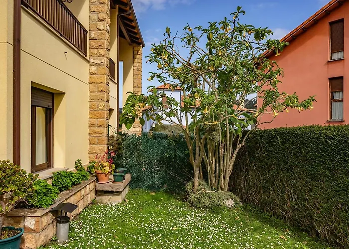 V.v Casa Emilia En * Nueva De Llanes