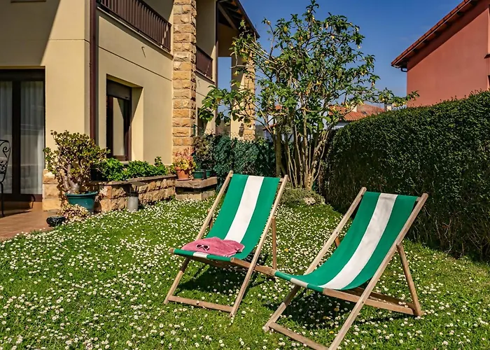 V.v Casa Emilia En Nueva De Llanes